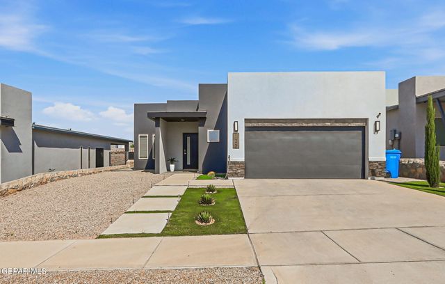 123 VIA ROJAS Drive, Horizon City, TX 79928