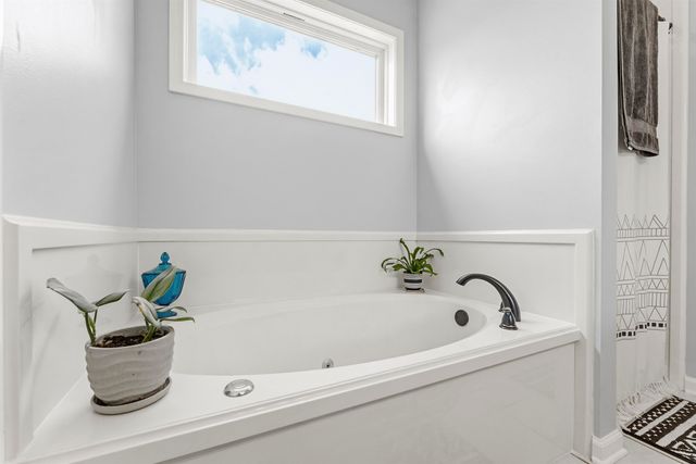 157 PEGGY ANNE LN, Munford, TN 38058