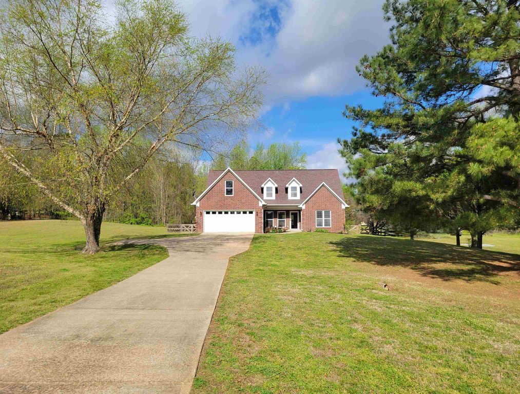 157 PEGGY ANNE LN, Munford, TN 38058