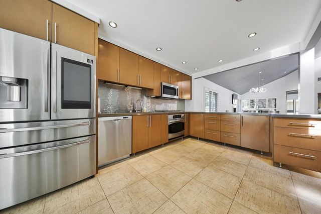 41733 Aventine Court, Palm Desert, CA 92260