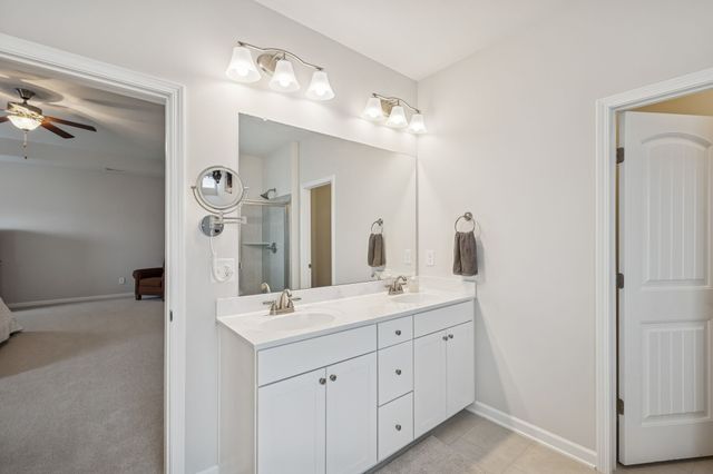 3003 Persimmon St, Columbia, TN 38401