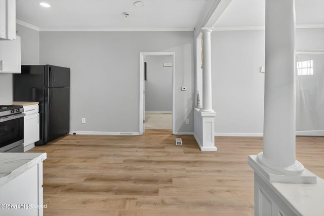 30 118th Street, Troy, NY 12182
