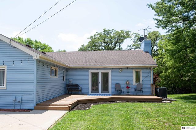 8302 Howe Court, Plattsmouth, NE 68048