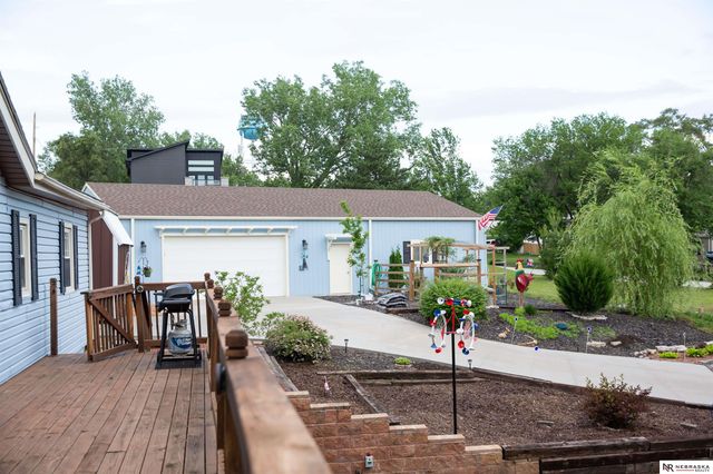 8302 Howe Court, Plattsmouth, NE 68048