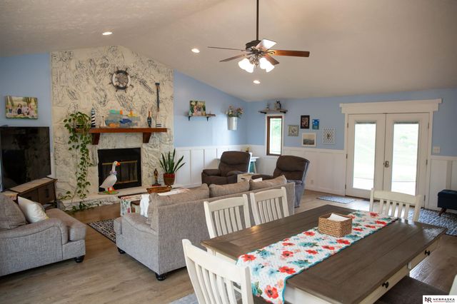 8302 Howe Court, Plattsmouth, NE 68048