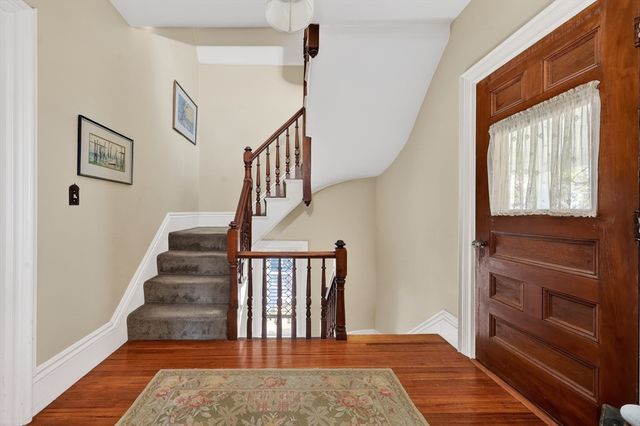 125 Lincoln Ave, Quincy, MA 02170