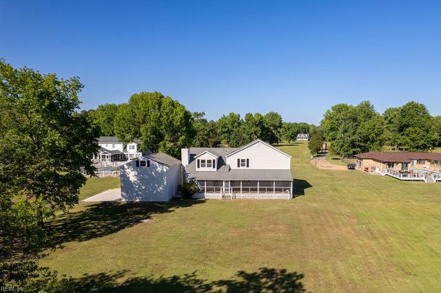 302 Wildey RD, Seaford, VA 23696