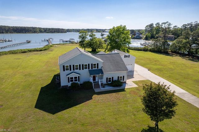 302 Wildey RD, Seaford, VA 23696