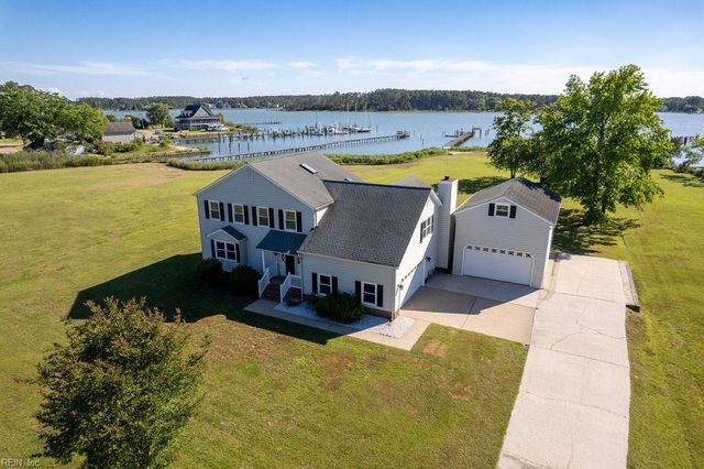 302 Wildey RD, Seaford, VA 23696