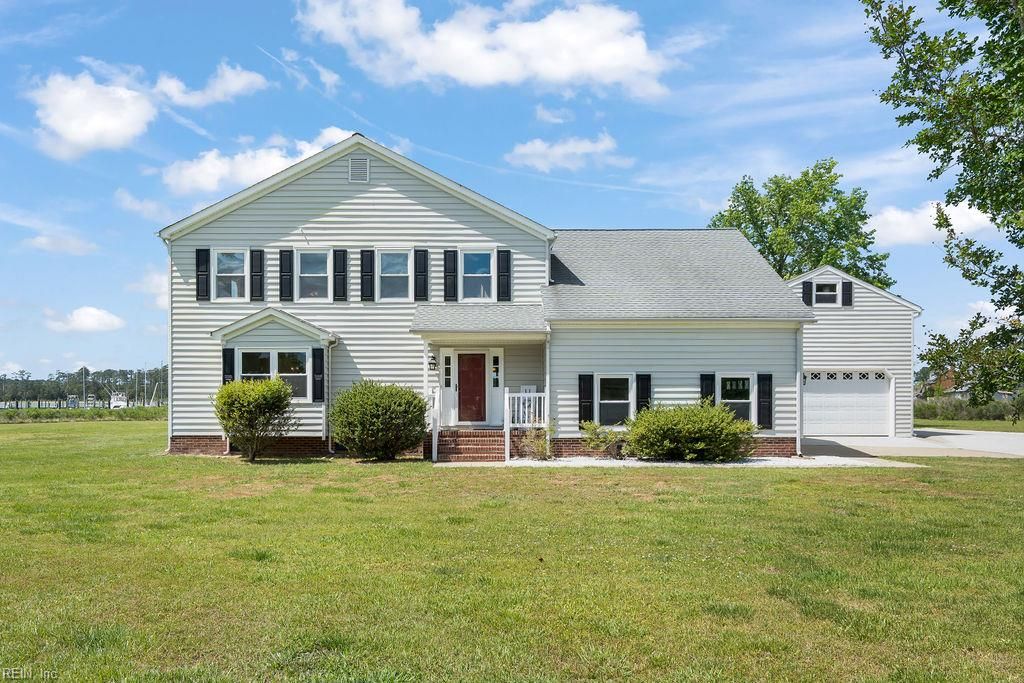 302 Wildey RD, Seaford, VA 23696