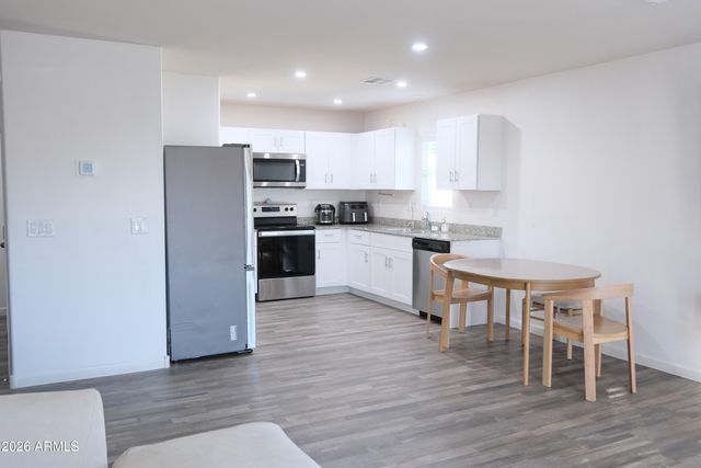 227 W DOUGLAS Avenue, Coolidge, AZ 85128