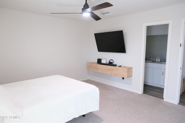 227 W DOUGLAS Avenue, Coolidge, AZ 85128