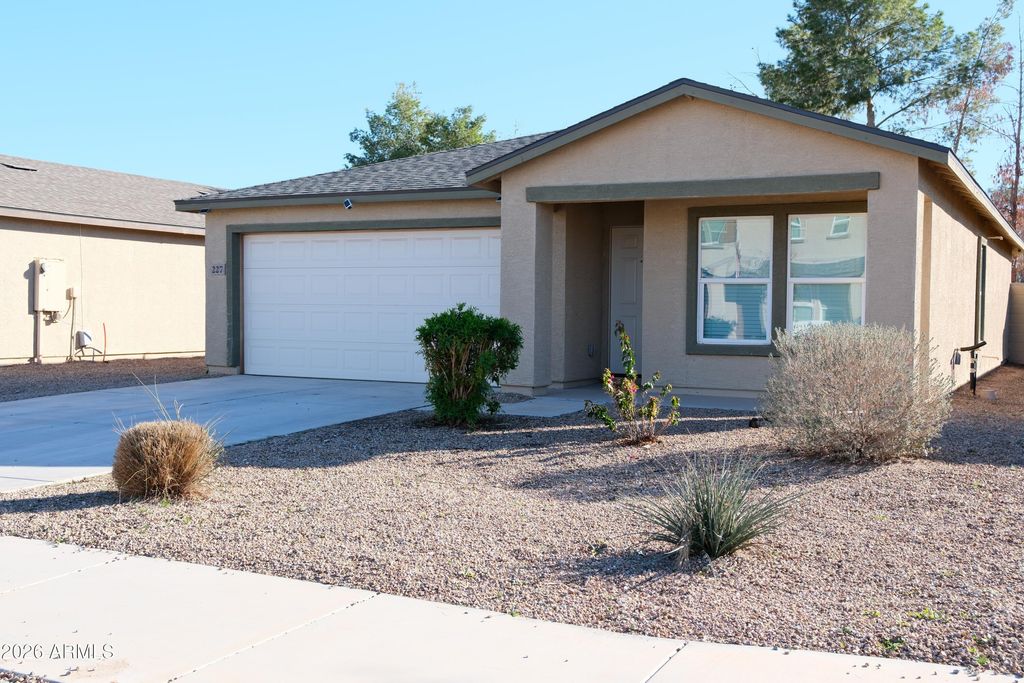 227 W DOUGLAS Avenue, Coolidge, AZ 85128