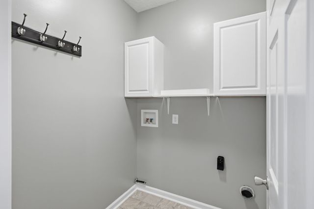 105 Porter Ct, Hendersonville, TN 37075