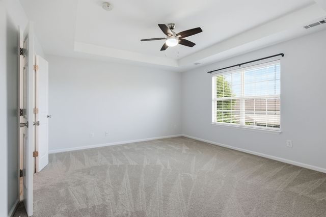 105 Porter Ct, Hendersonville, TN 37075