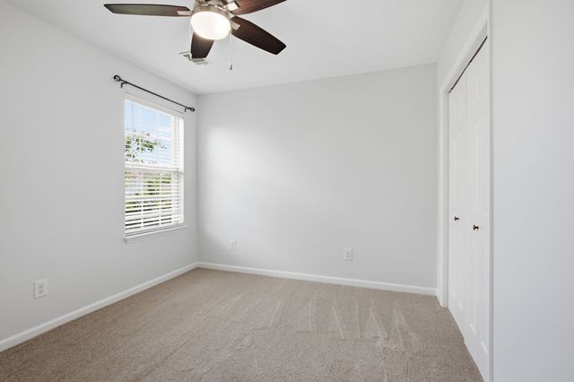 105 Porter Ct, Hendersonville, TN 37075