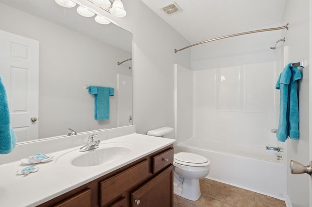 105 Porter Ct, Hendersonville, TN 37075