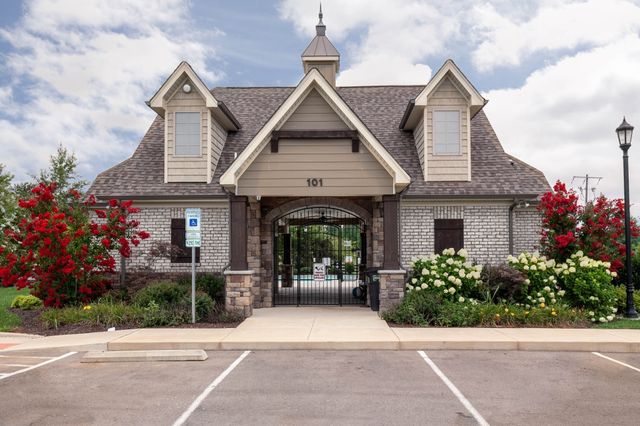 105 Porter Ct, Hendersonville, TN 37075