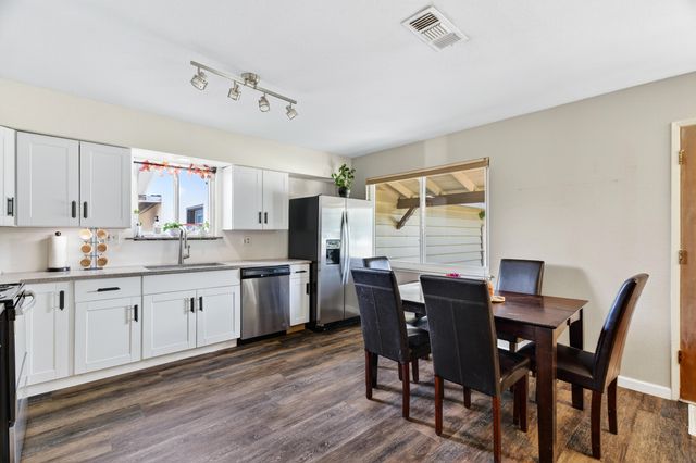 2006 Wilder Drive, Redding, CA 96001