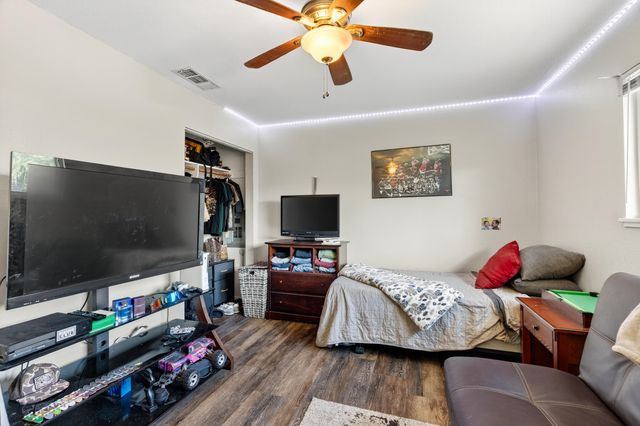 2006 Wilder Drive, Redding, CA 96001