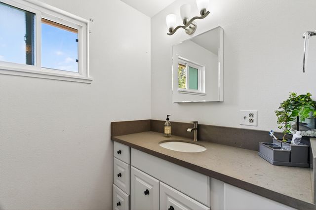 2006 Wilder Drive, Redding, CA 96001