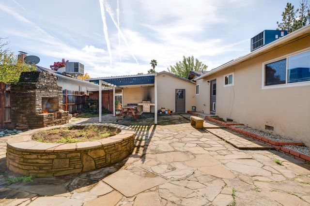 2006 Wilder Drive, Redding, CA 96001