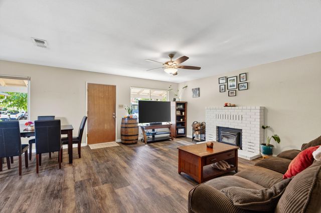 2006 Wilder Drive, Redding, CA 96001