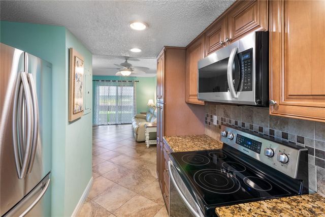 2390 OCEAN SHORE BOULEVARD 1040, Ormond Beach, FL 32176