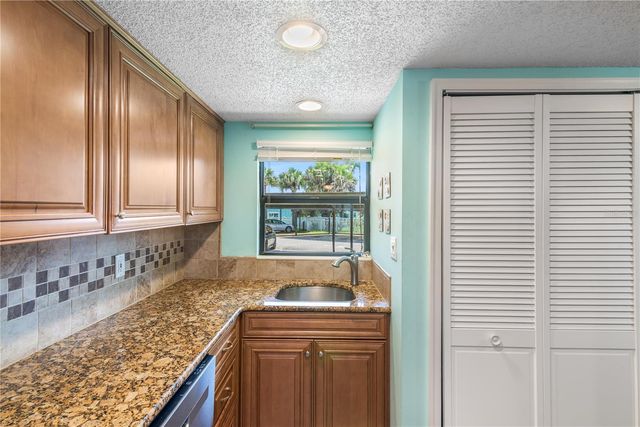 2390 OCEAN SHORE BOULEVARD 1040, Ormond Beach, FL 32176
