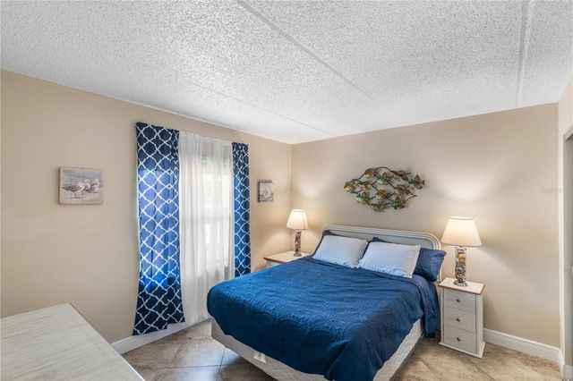 2390 OCEAN SHORE BOULEVARD 1040, Ormond Beach, FL 32176