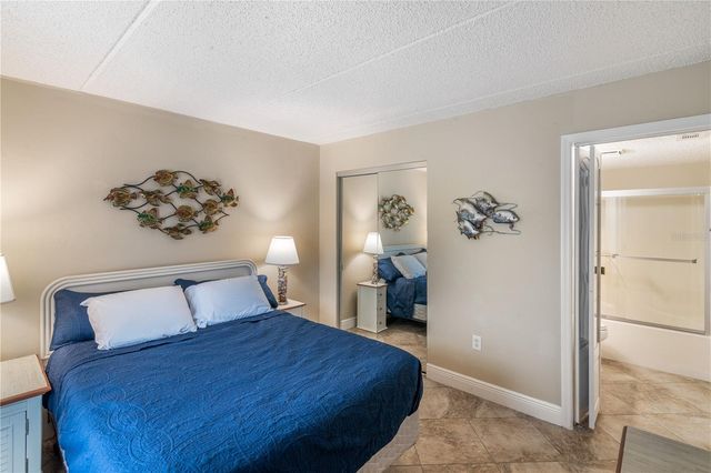 2390 OCEAN SHORE BOULEVARD 1040, Ormond Beach, FL 32176