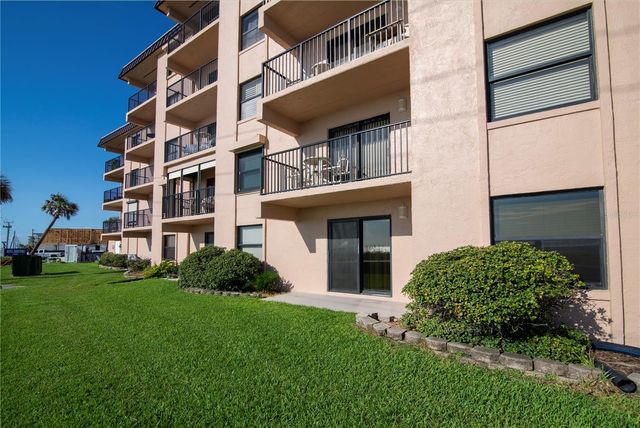 2390 OCEAN SHORE BOULEVARD 1040, Ormond Beach, FL 32176