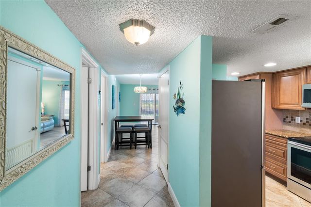 2390 OCEAN SHORE BOULEVARD 1040, Ormond Beach, FL 32176