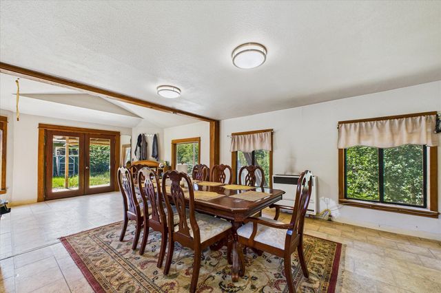 3105 China Creek Road, Redway, CA 95560