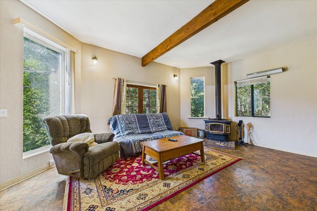 3105 China Creek Road, Redway, CA 95560