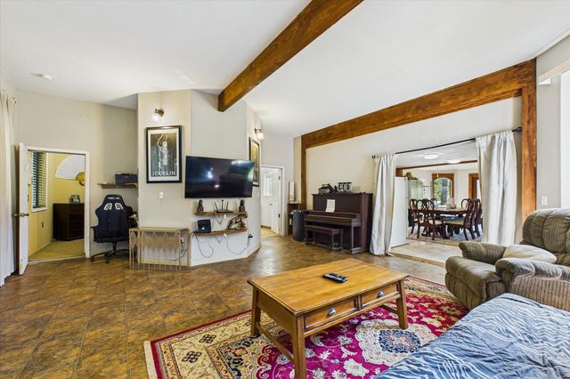 3105 China Creek Road, Redway, CA 95560