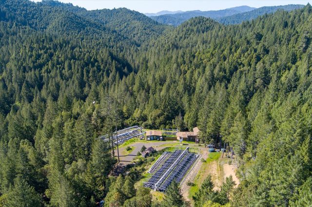 3105 China Creek Road, Redway, CA 95560