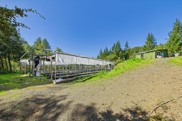 3105 China Creek Road, Redway, CA 95560