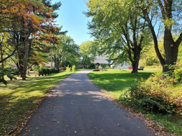 31300 Oasis Road, Center City, MN 55012