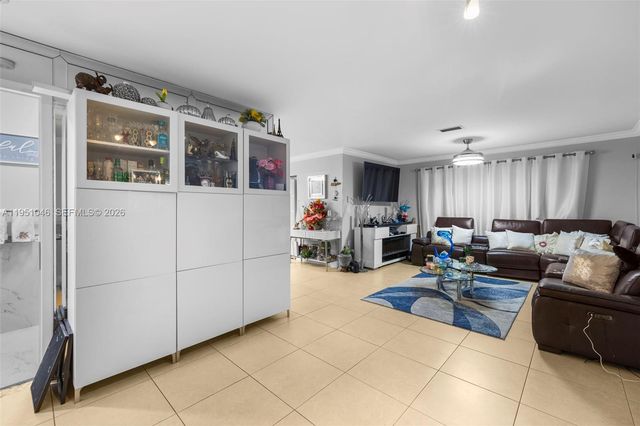 20134 W Lake Dr, Hialeah, FL 33015