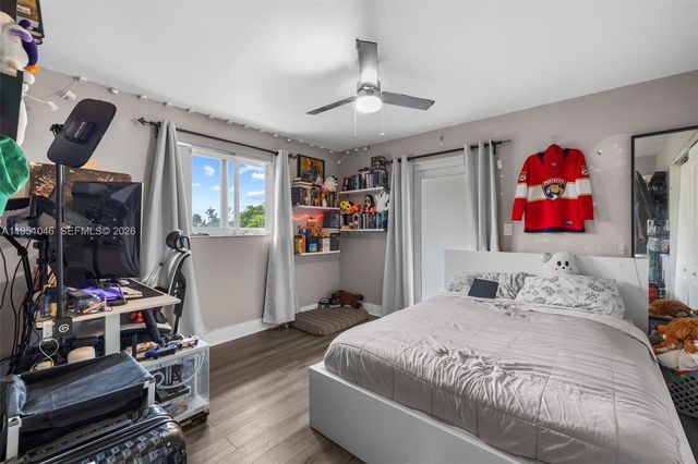 20134 W Lake Dr, Hialeah, FL 33015