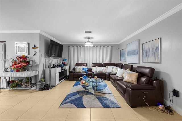 20134 W Lake Dr, Hialeah, FL 33015