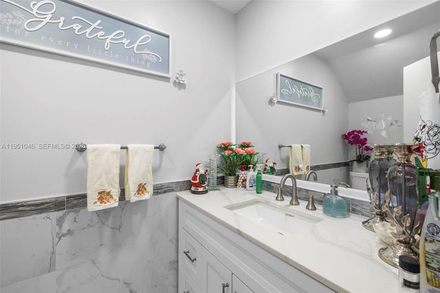 20134 W Lake Dr, Hialeah, FL 33015