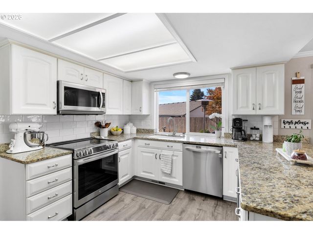 10402 Ne 95TH St, Vancouver, WA 98662