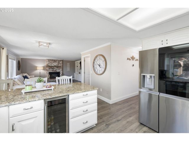 10402 Ne 95TH St, Vancouver, WA 98662