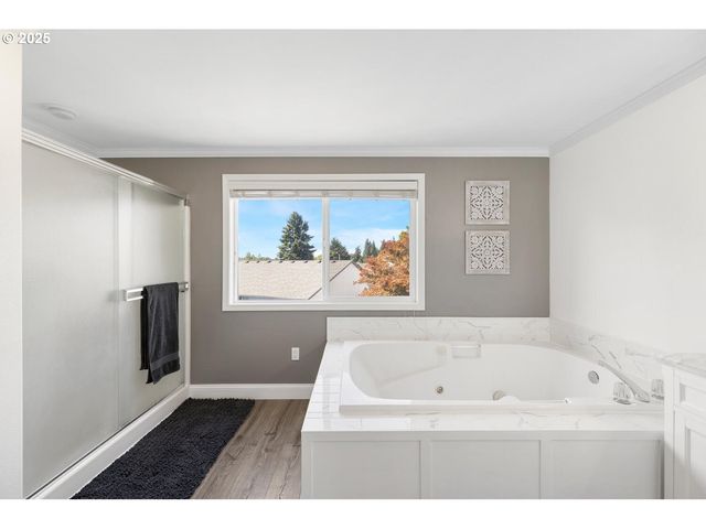 10402 Ne 95TH St, Vancouver, WA 98662