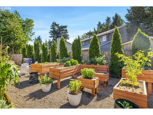 10402 Ne 95TH St, Vancouver, WA 98662