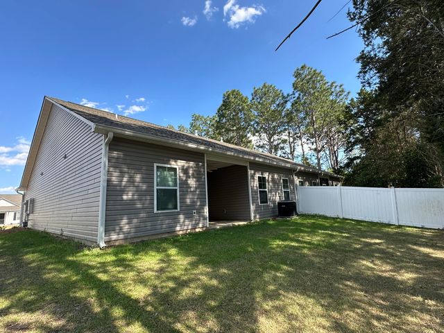 390 Conifer Street, Sumter, SC 29154