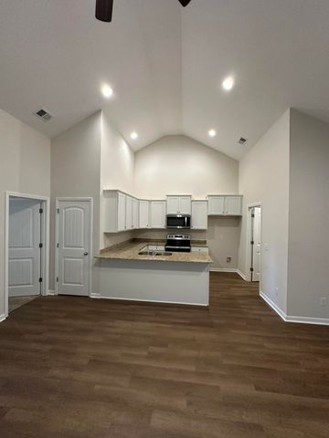 390 Conifer Street, Sumter, SC 29154