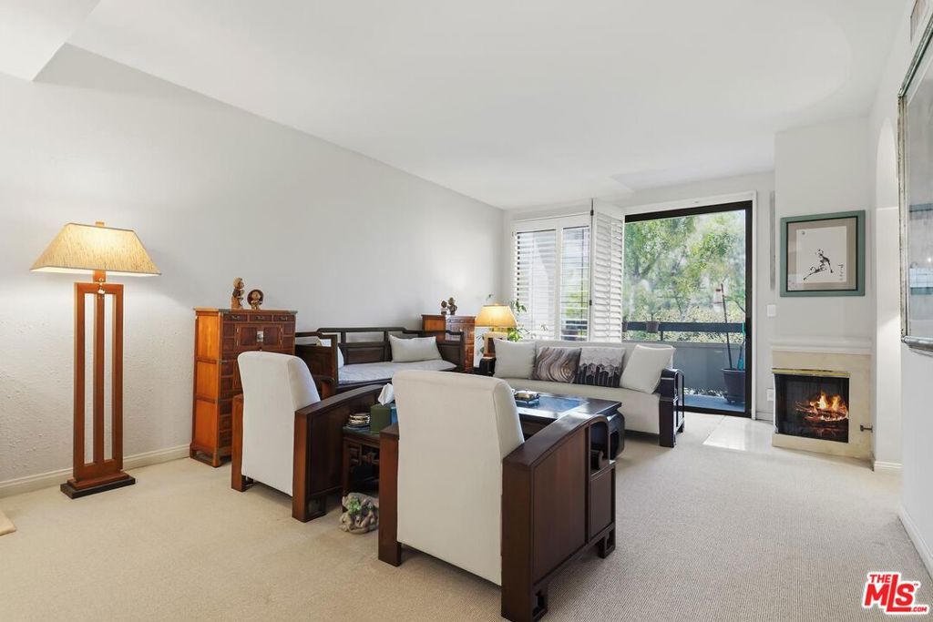 Image 13 of property listing at 2132 Century Park Lane 303, Los Angeles, CA 90067